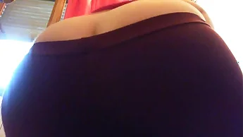 Worship my big italian ass and smell all my farts